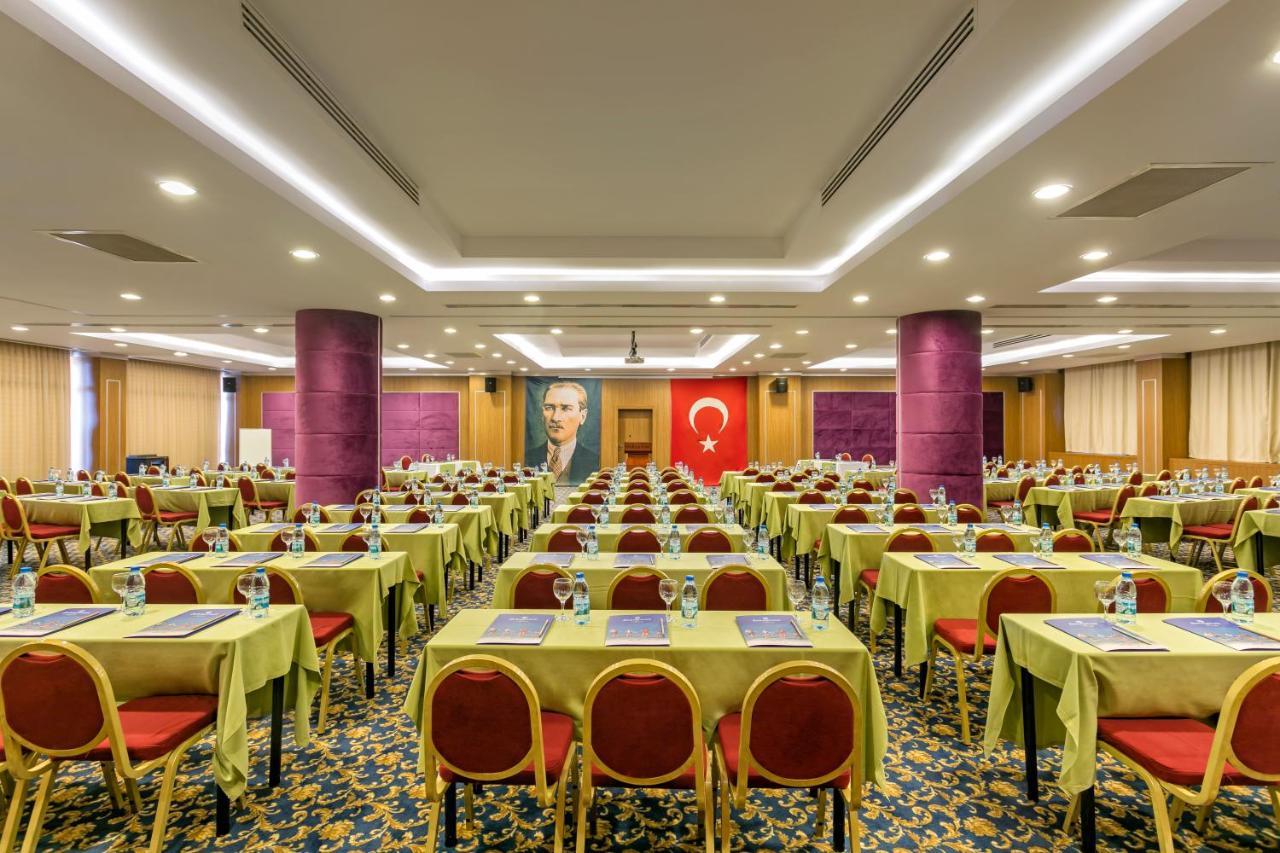 Oezkaymak Select Resort Alanya Exteriör bild